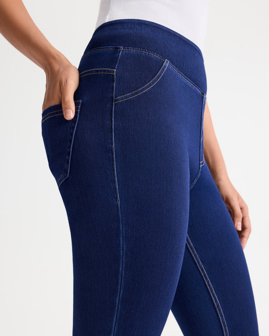 Stretch Pull-on Skinny Jeans 25"