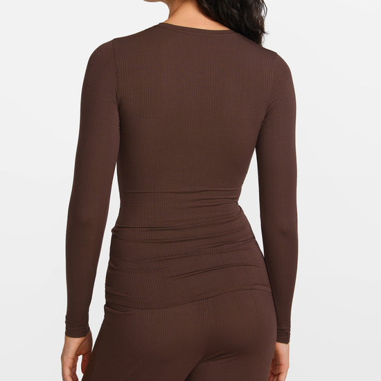 SOULVOR Long Sleeve Crew Neck T-Shirt Hazelnut